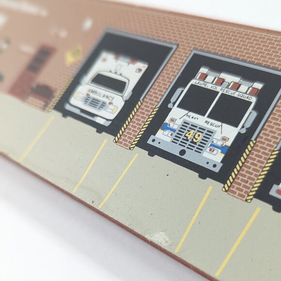 Cat’s Meow Village Laurel Volunteer Rescue Squad 2004 Shelf Sitter – Maryland - Picture 3 of 10